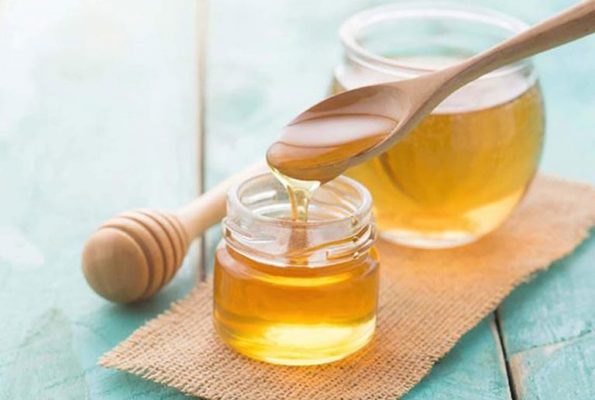 cách làm trắng da mặt bằng mật ong